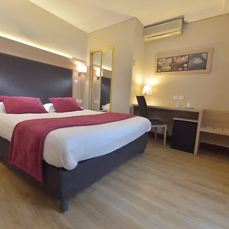 فندق Renoir Montparnasse