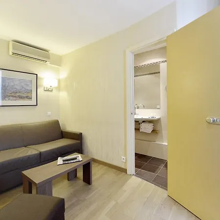 מלון Renoir Montparnasse 3*