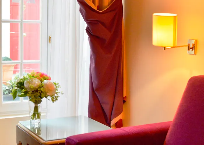 Hotel Renoir Montparnasse 3*