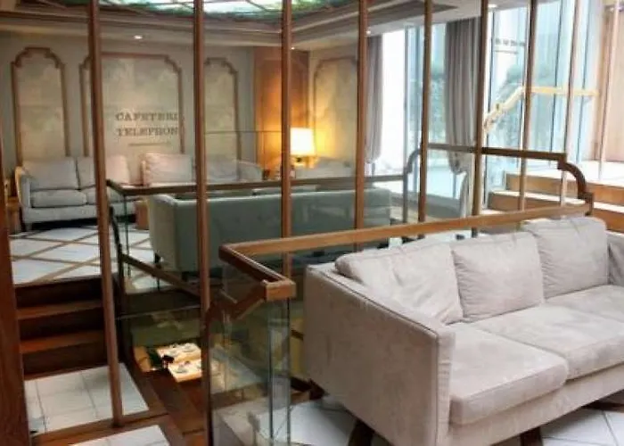 Hotel Renoir Montparnasse