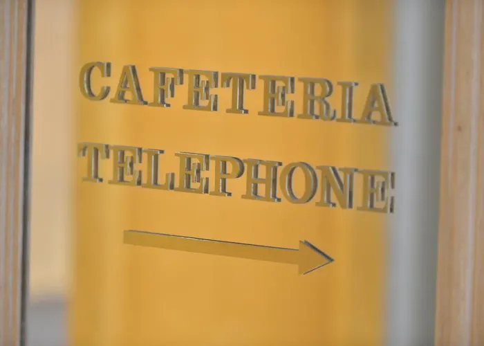 Otel Renoir Montparnasse