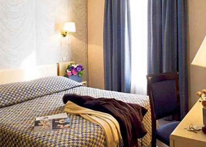 Hotell Renoir Montparnasse Paris