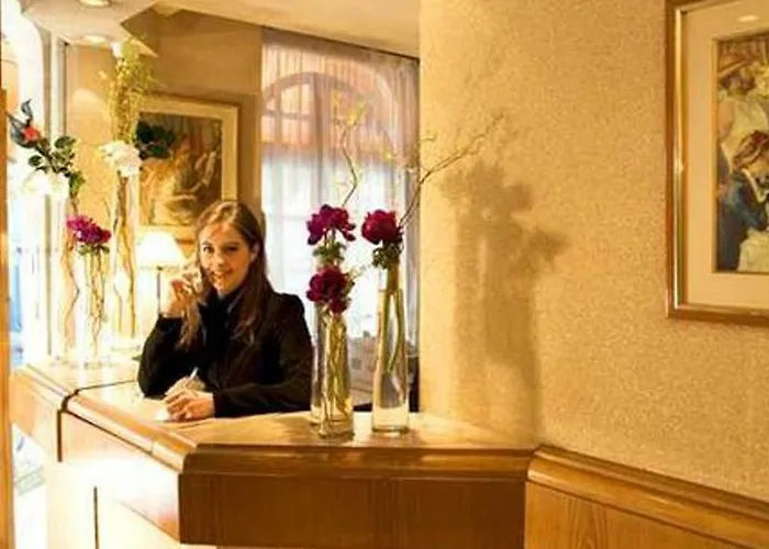 Hotell Renoir Montparnasse 3*