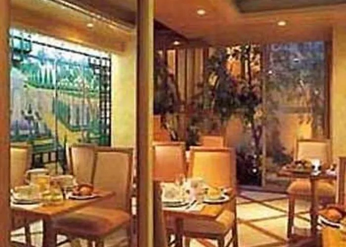 Hotell Renoir Montparnasse